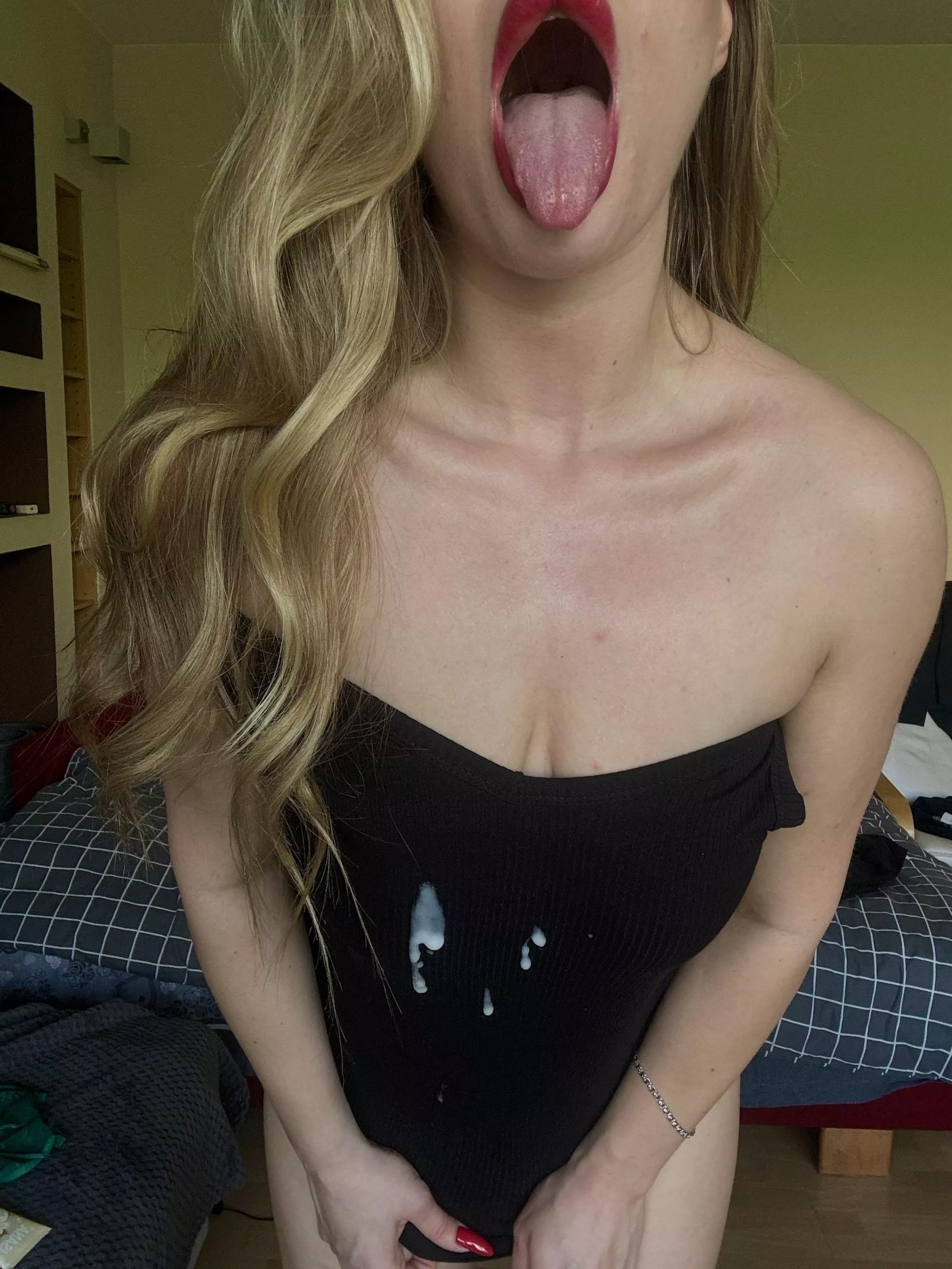 I like to make him cum on my clothes. posted by ReinhartBaby