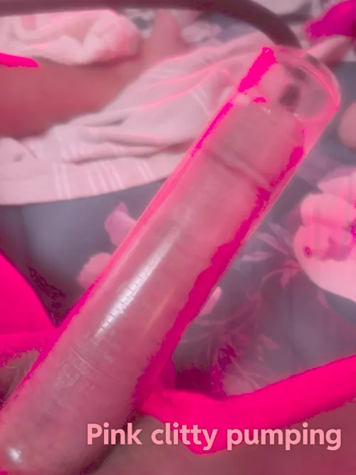 It just feels so good by Marshmellowballs