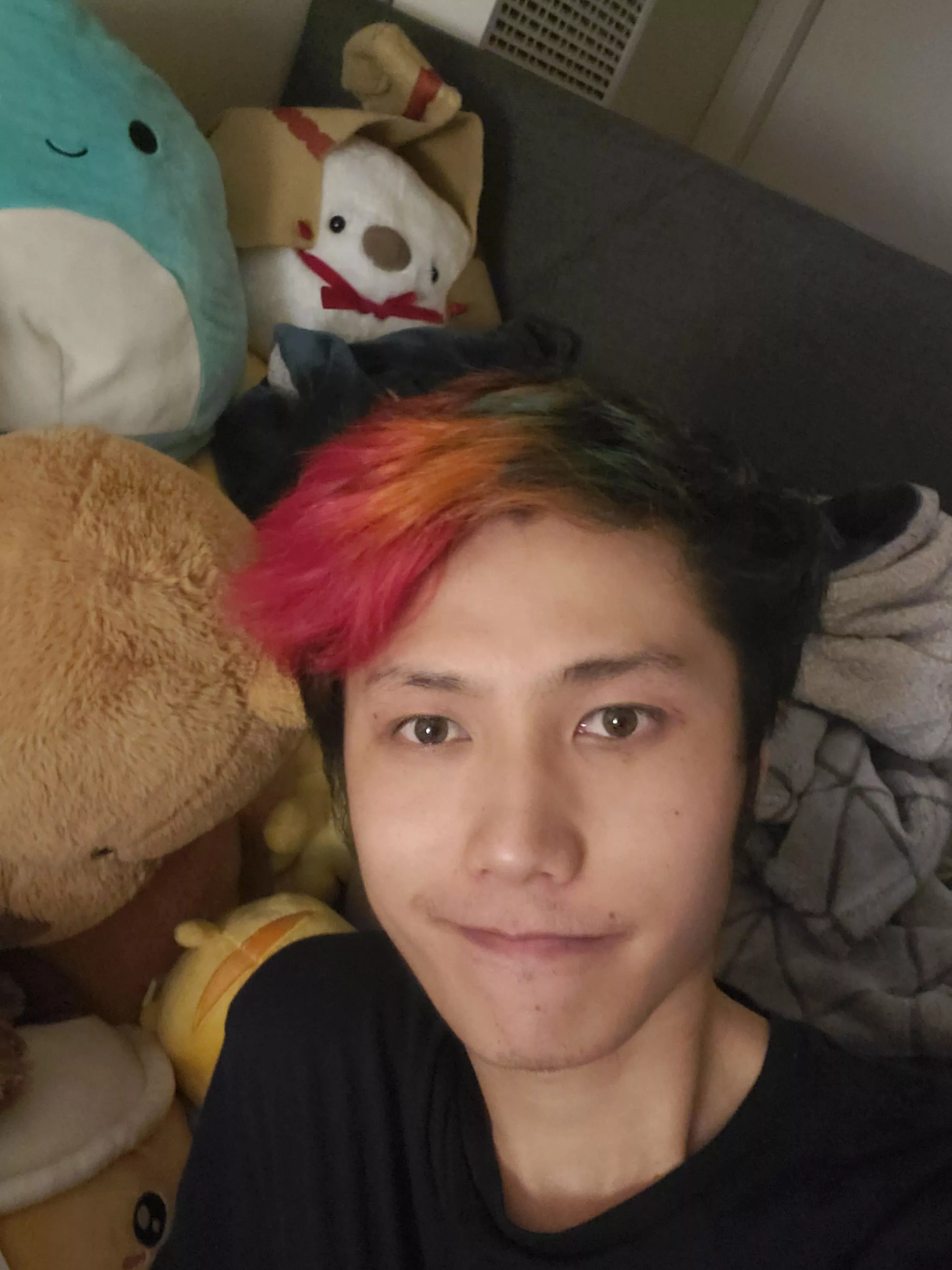 It was so hot that I redyed my hair to match the weather posted by DjDoubleT777