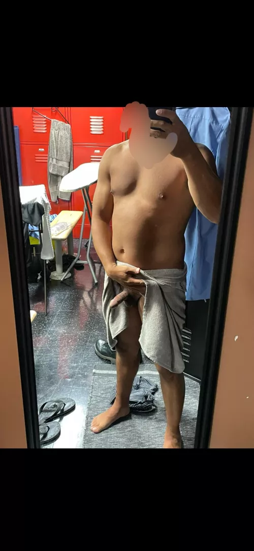 Quick shower at with with a pic by TwoVouYours