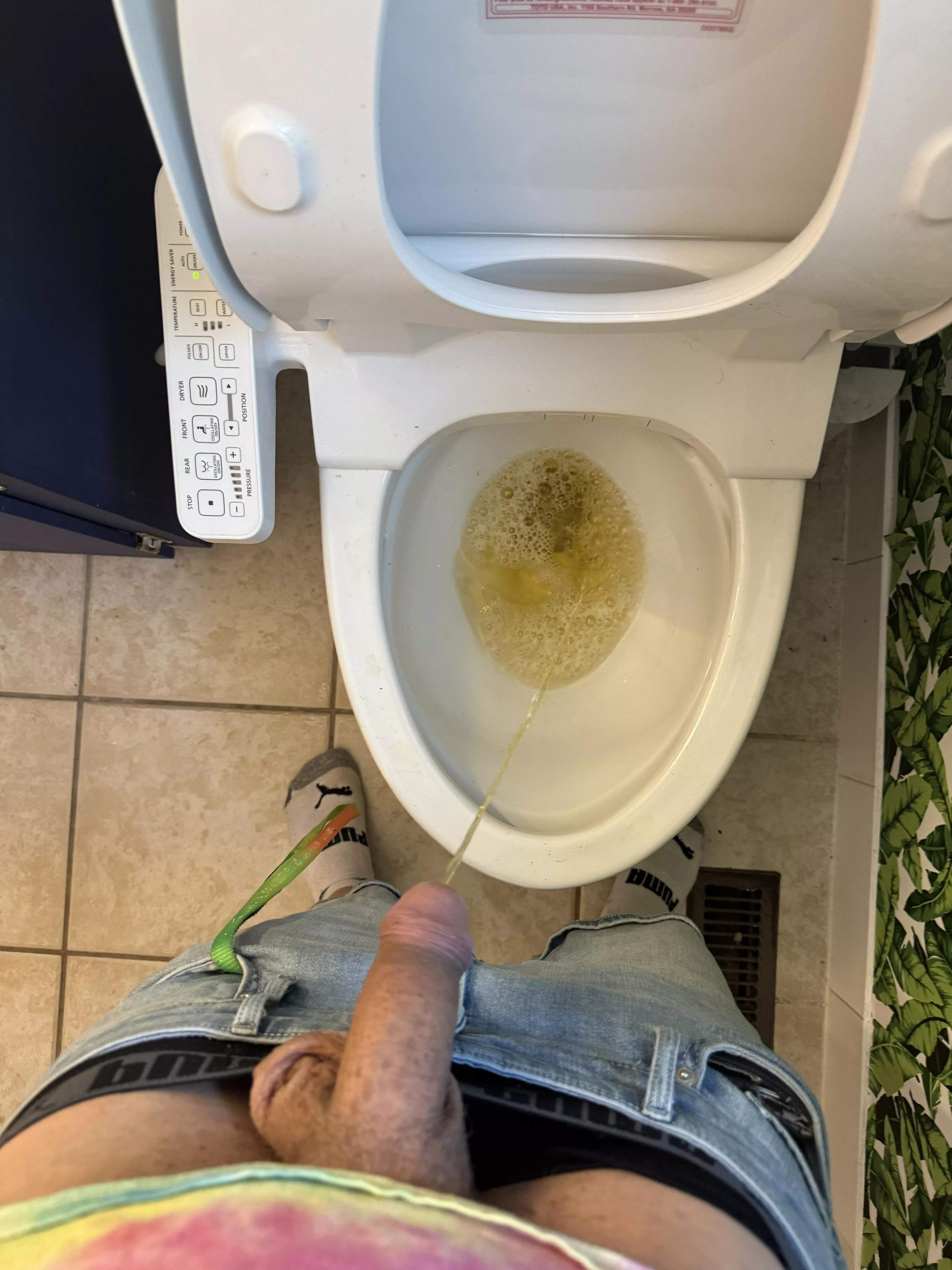 Start drinking  posted by Blondiexhunter