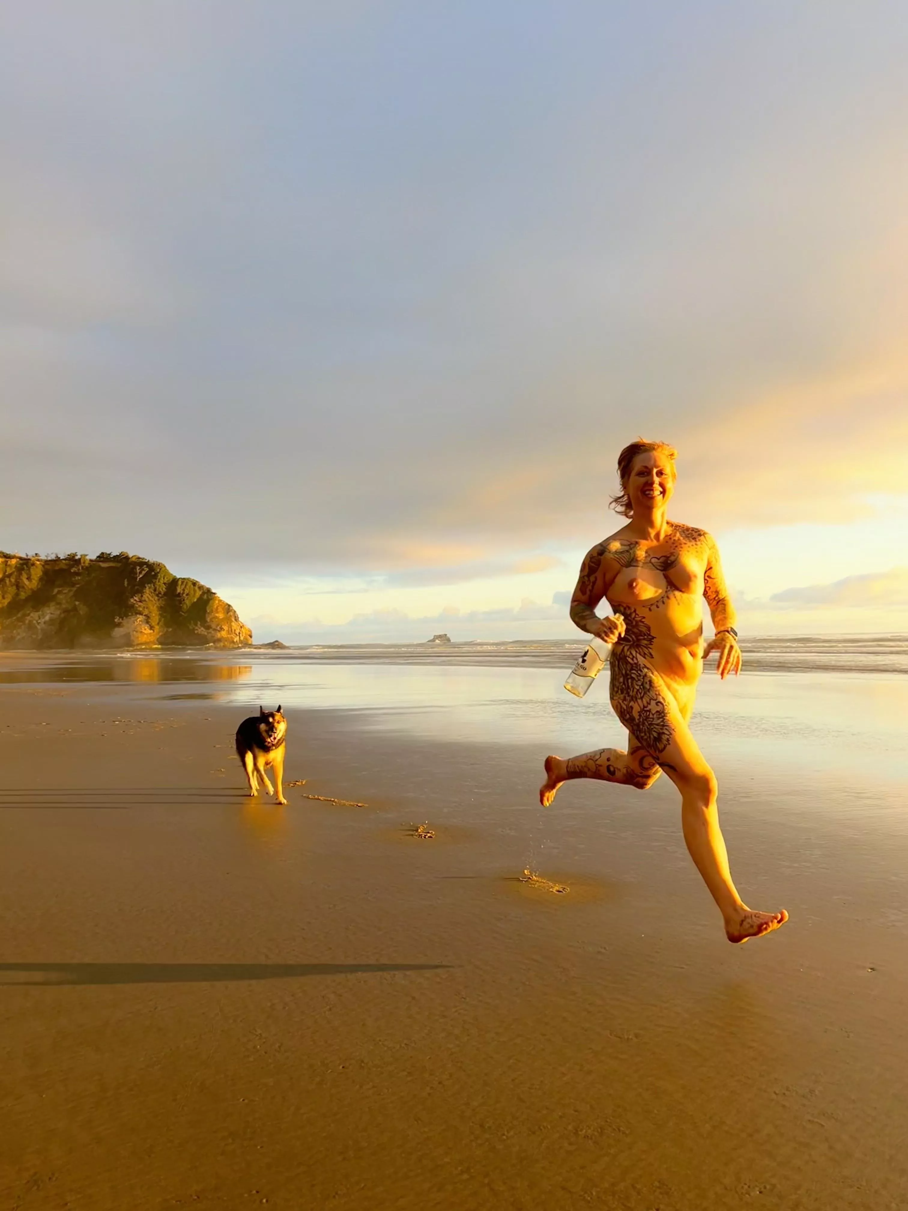 The beach birthday shenanigans  posted by BettyJean666