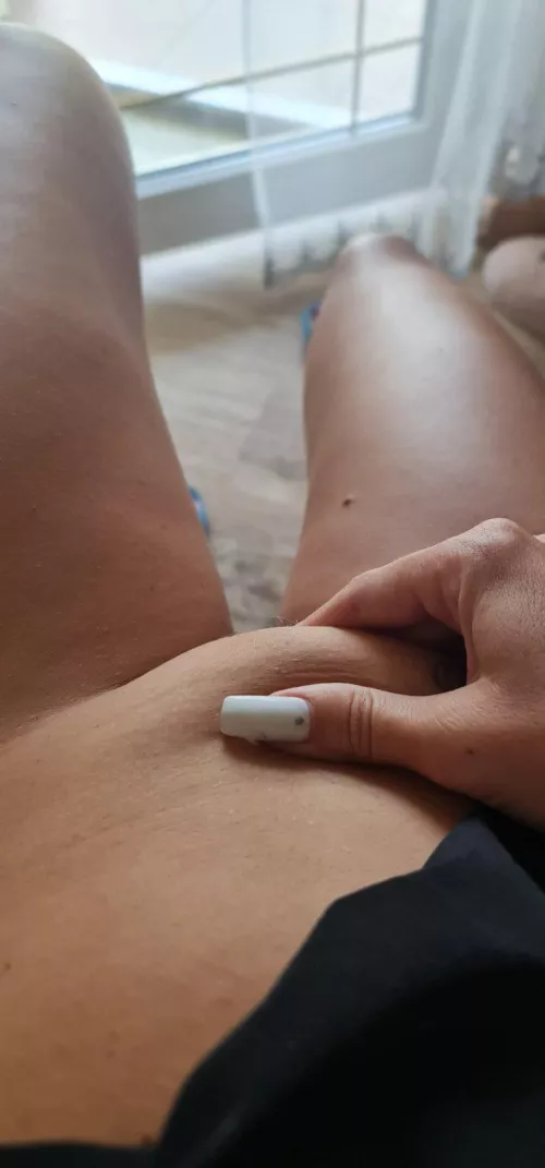 Wanna touch by catsweethot