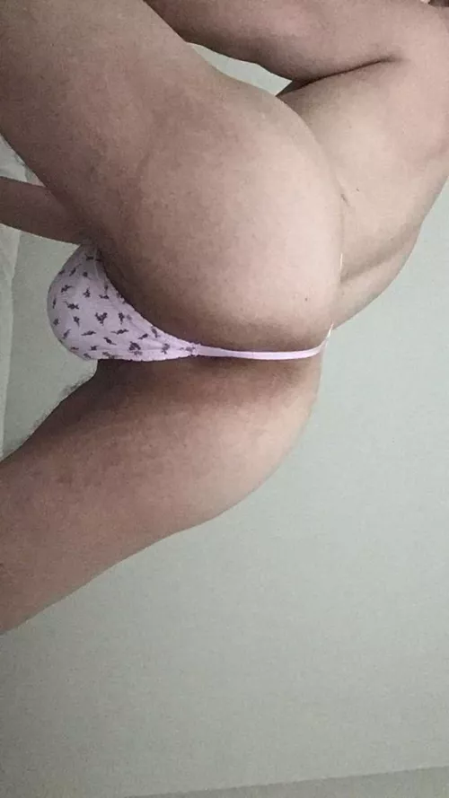 Who else likes pink?😏🍑 by timlean247