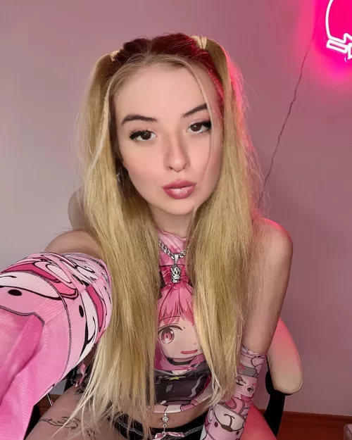 am I cute after playing? by ShinyMisss