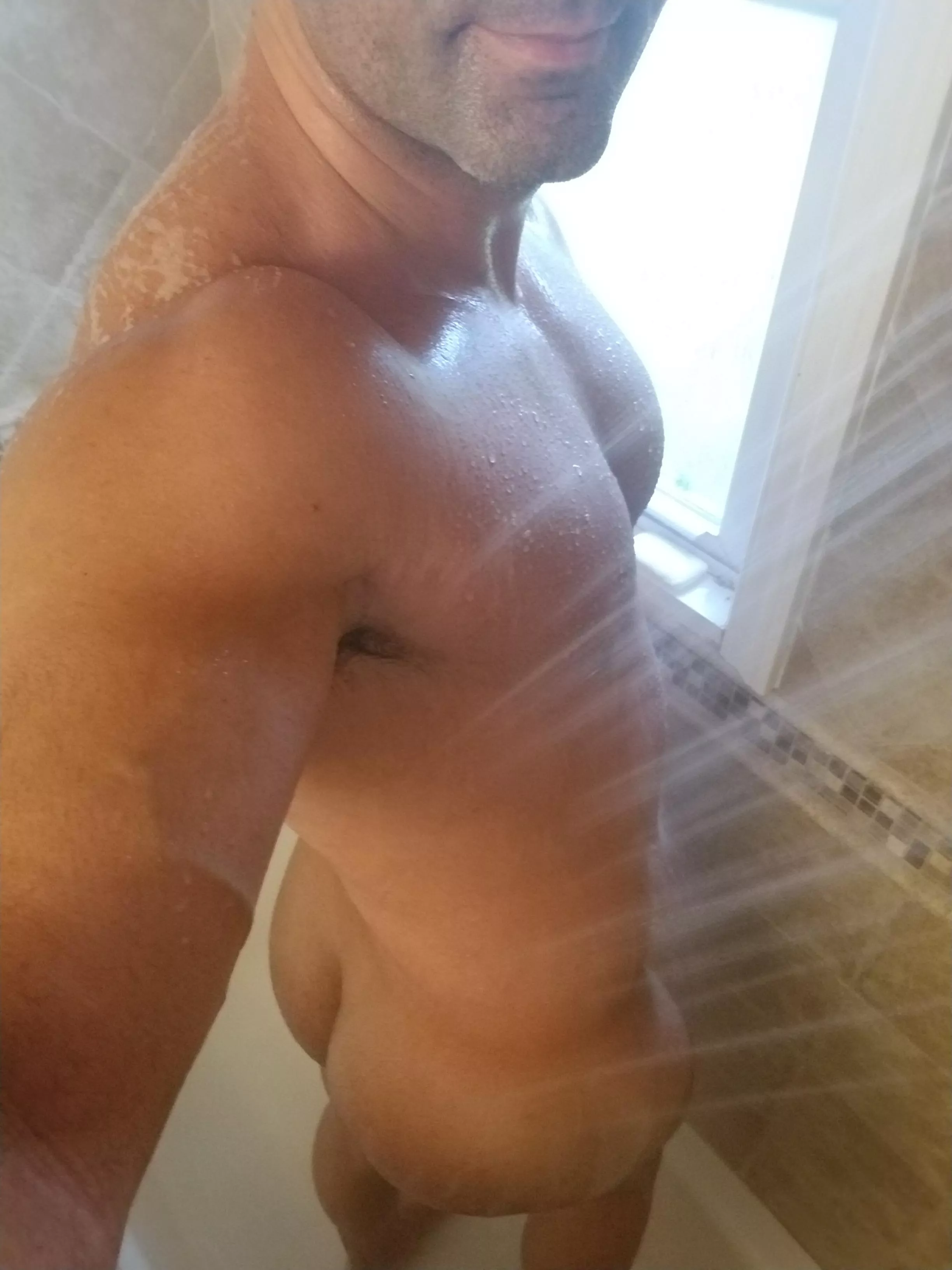 Could use a hand posted by Buffbagwell32