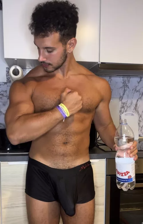 Describe this with one word by Johnnyrichs