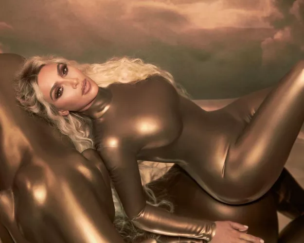 Gold for #1 Kim 🌟 by Distance2030