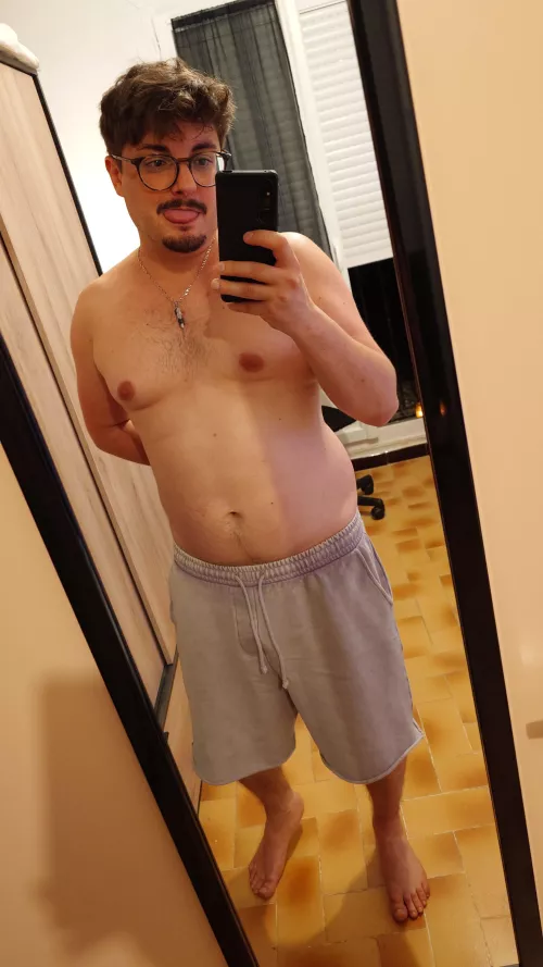 Good night 😋 by Azovik