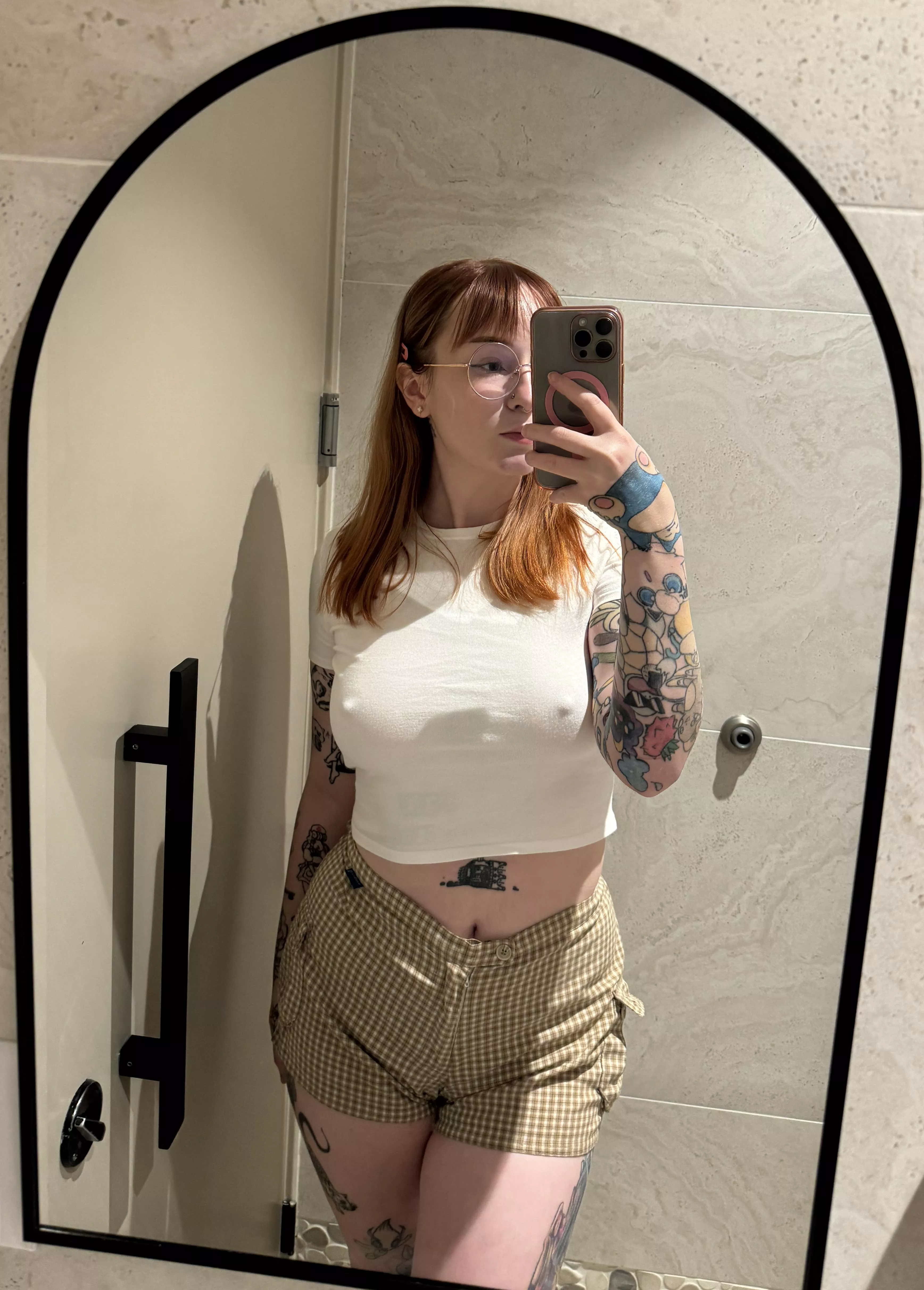 Had to take a selfie in this cute cafe's bathroom, the a/c had my nipples POKIN posted by sixstaxchelsea