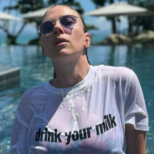 Make my BWC cum for our celeb of the month Scarlett Johansson? by Good_Position_5148