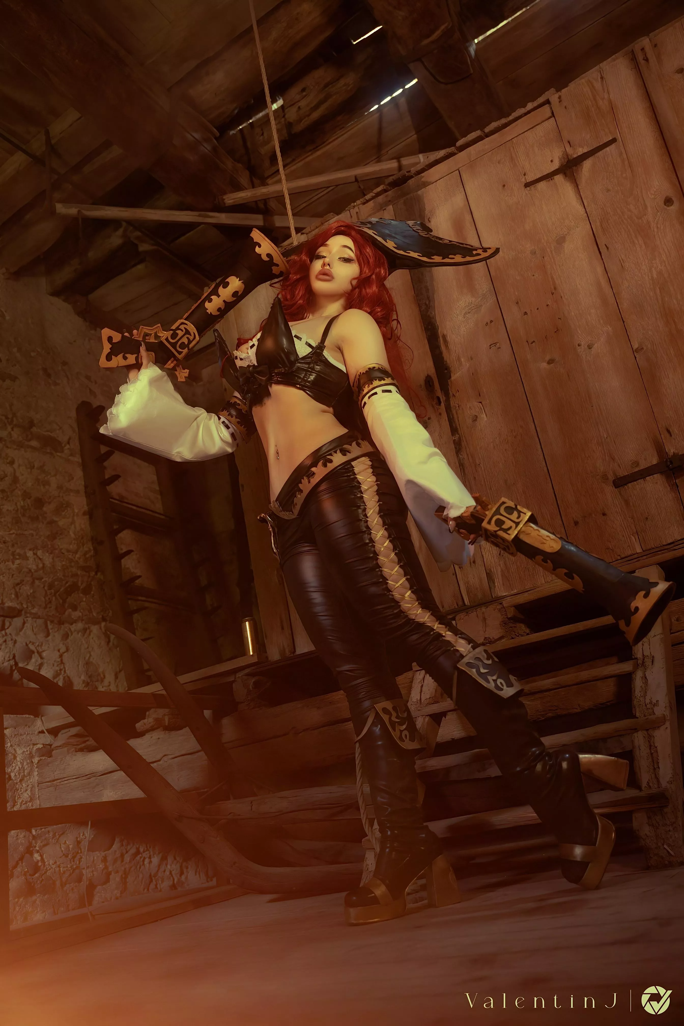 Miss Fortune cosplay, she's giving... (Hana.cos) posted by alexisakahana