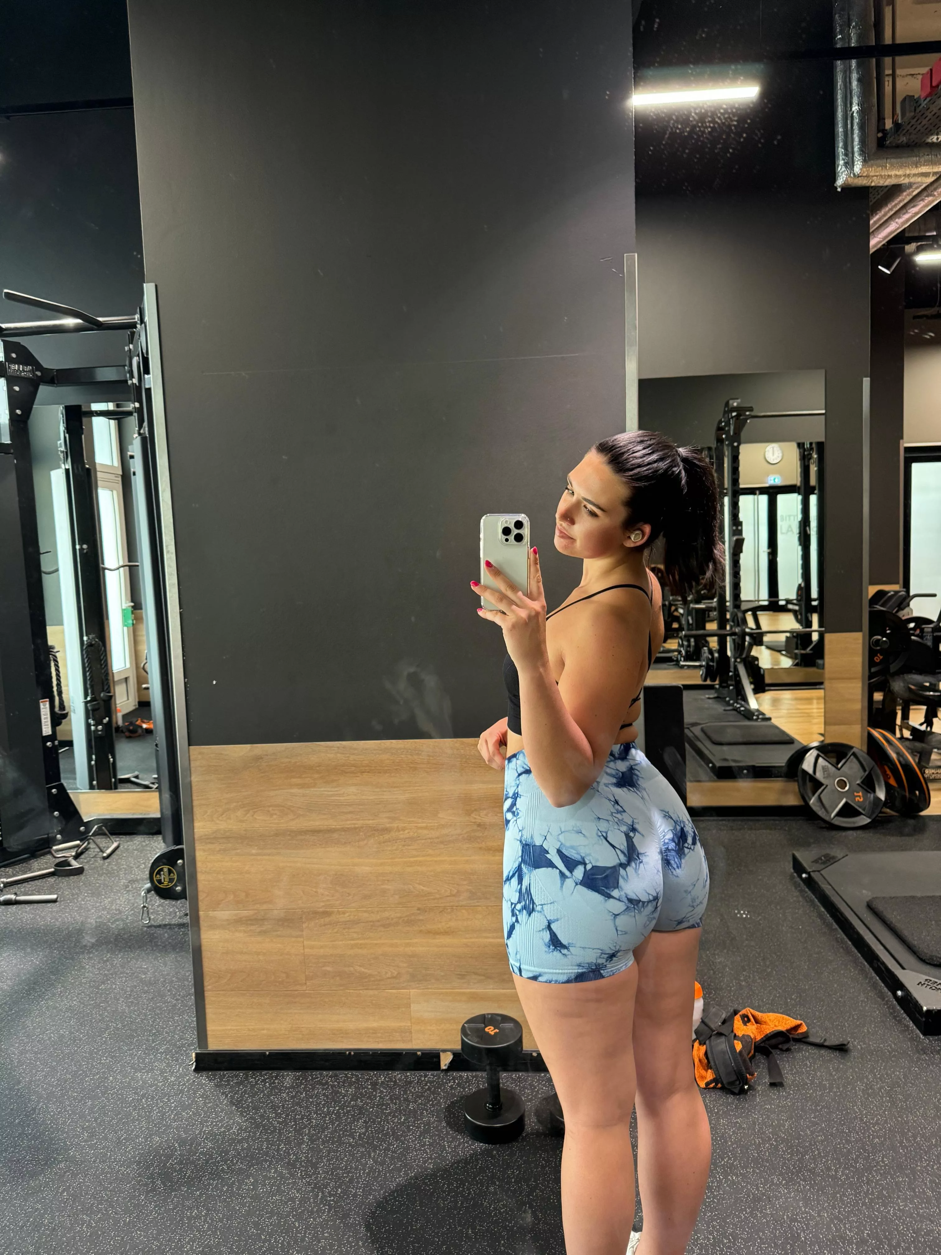 pump check after squats posted by pineapplepunk