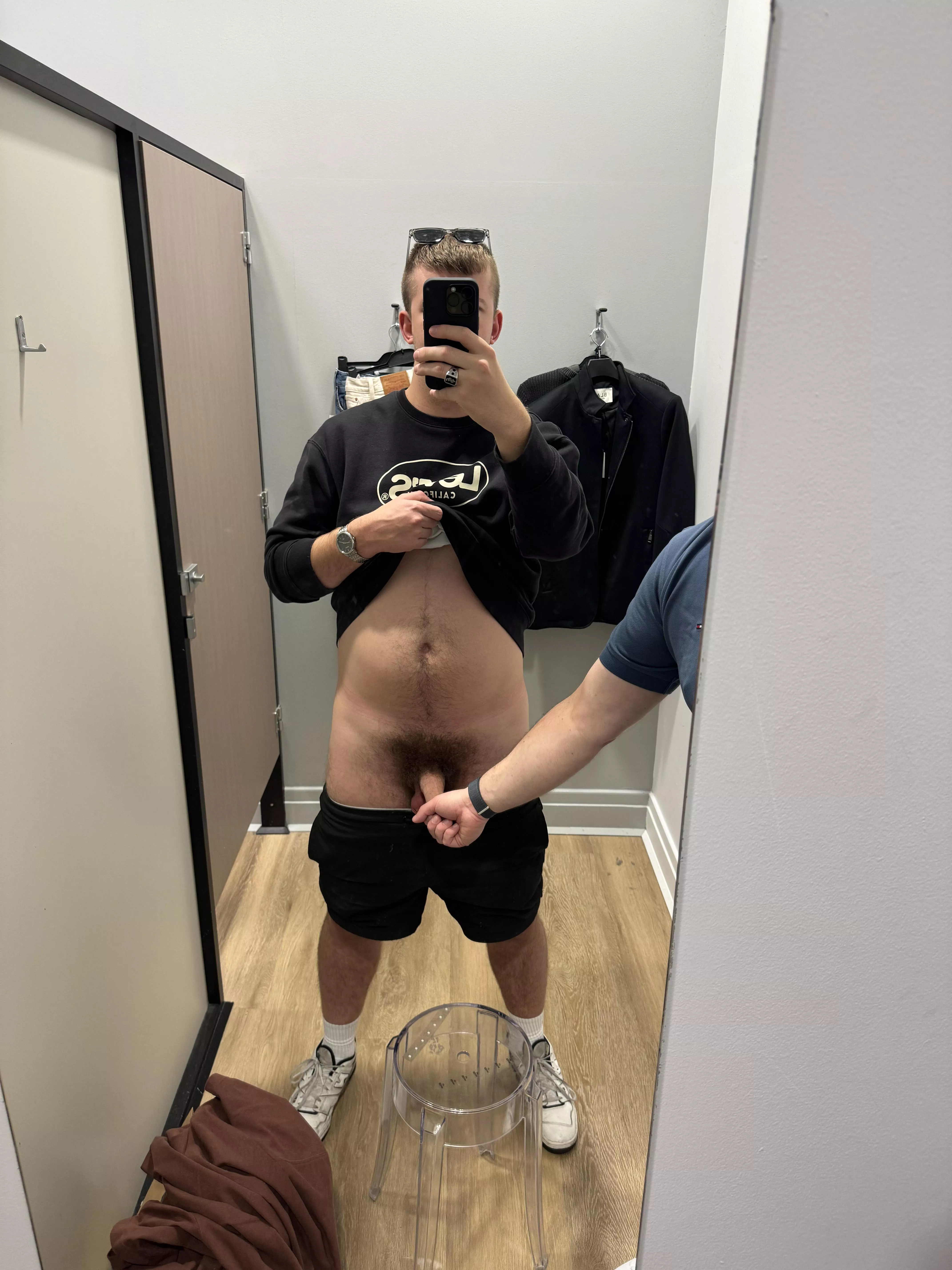 Random guy helping me out at the shops 😈 posted by sexyausboy