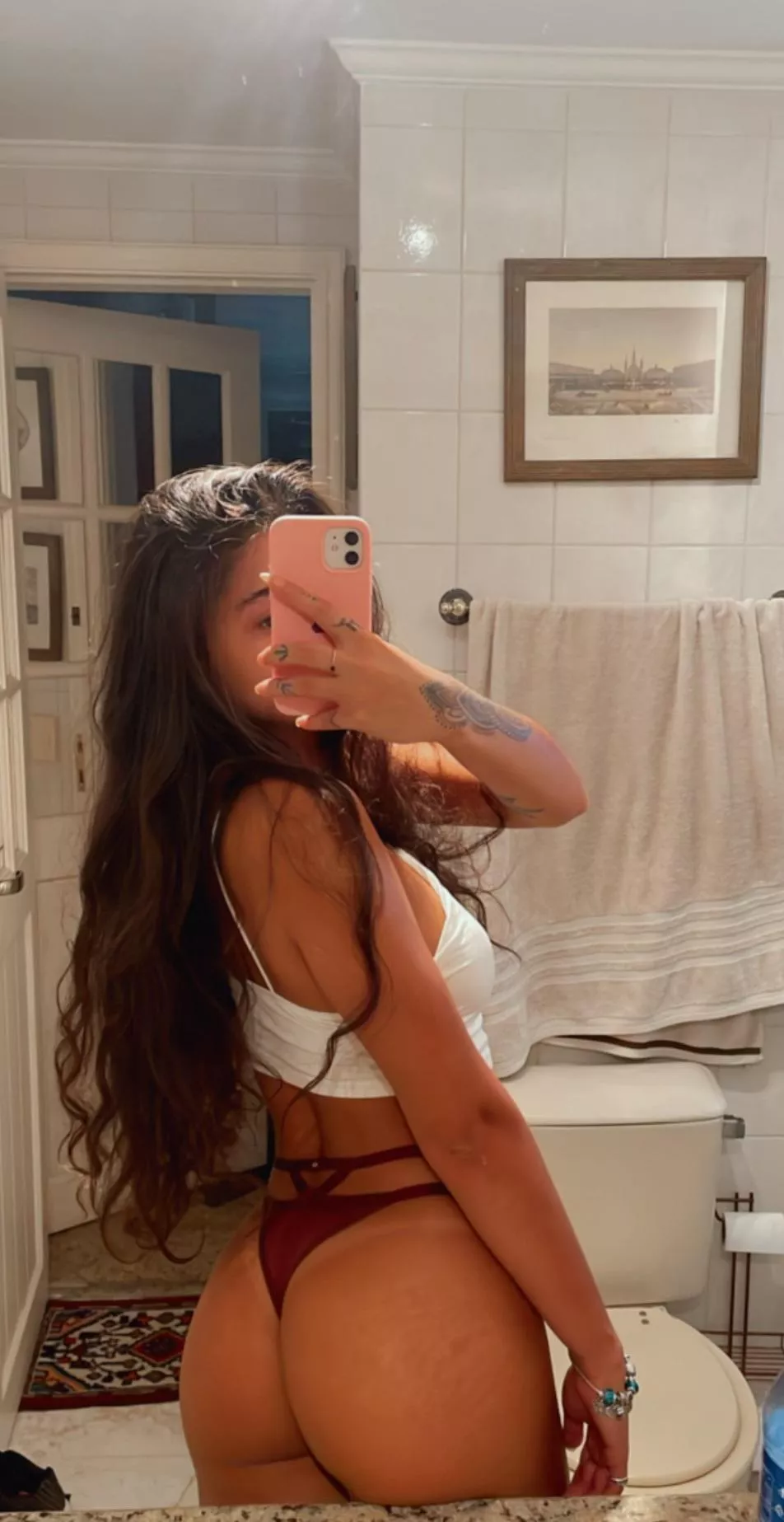 Take me as a sidechick posted by DelicateDaisyxxe