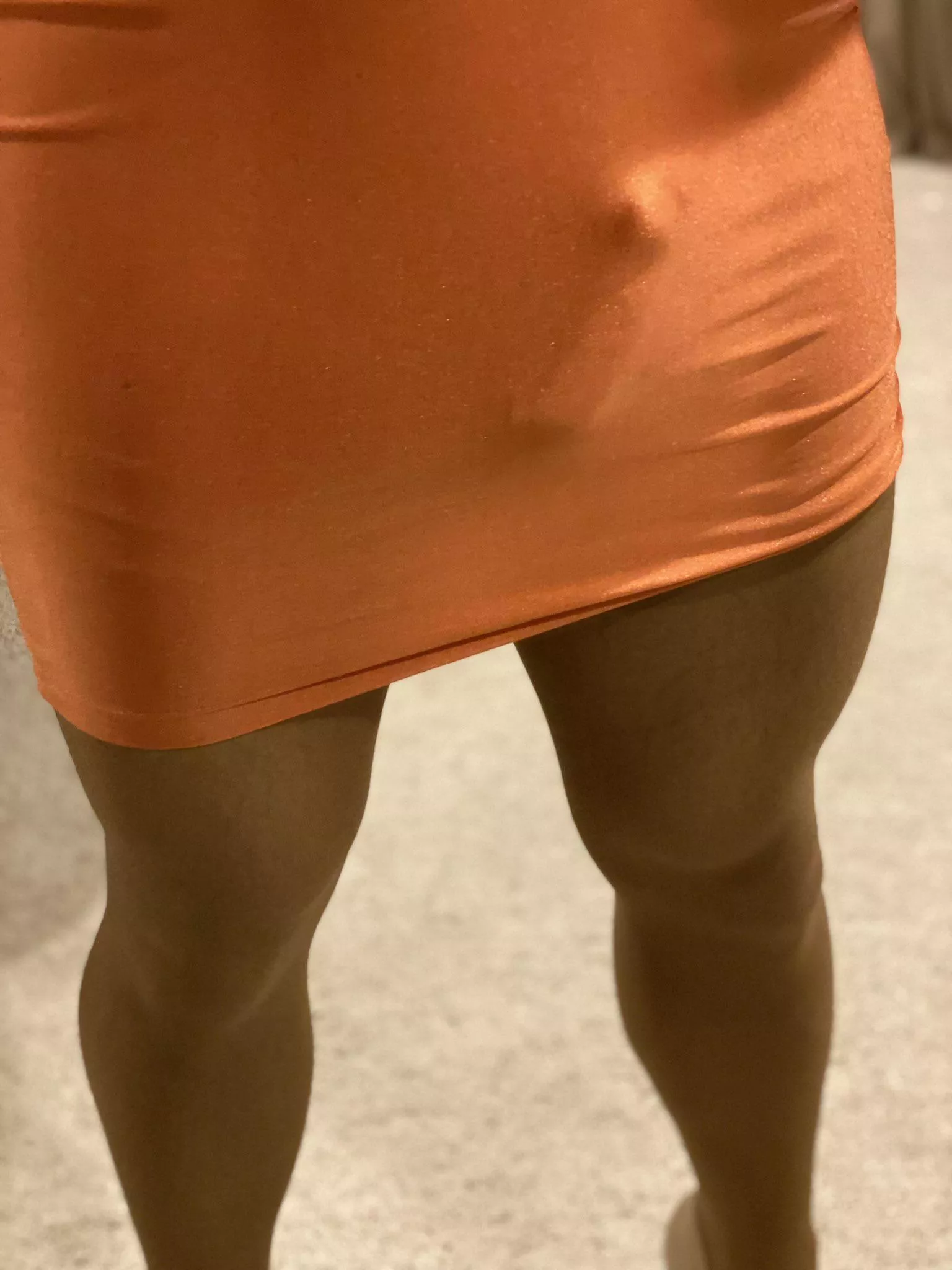 Tight dress problems posted by PantyhoseJaime