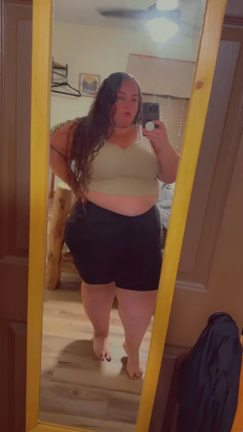 Vacation bunny lookin pink. by Chubby_Bunny_girlx0