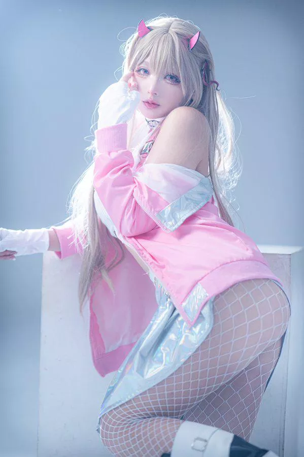 Viper 💕 cosplay by kikka_cos [Nikke] posted by Slow-Tale3584