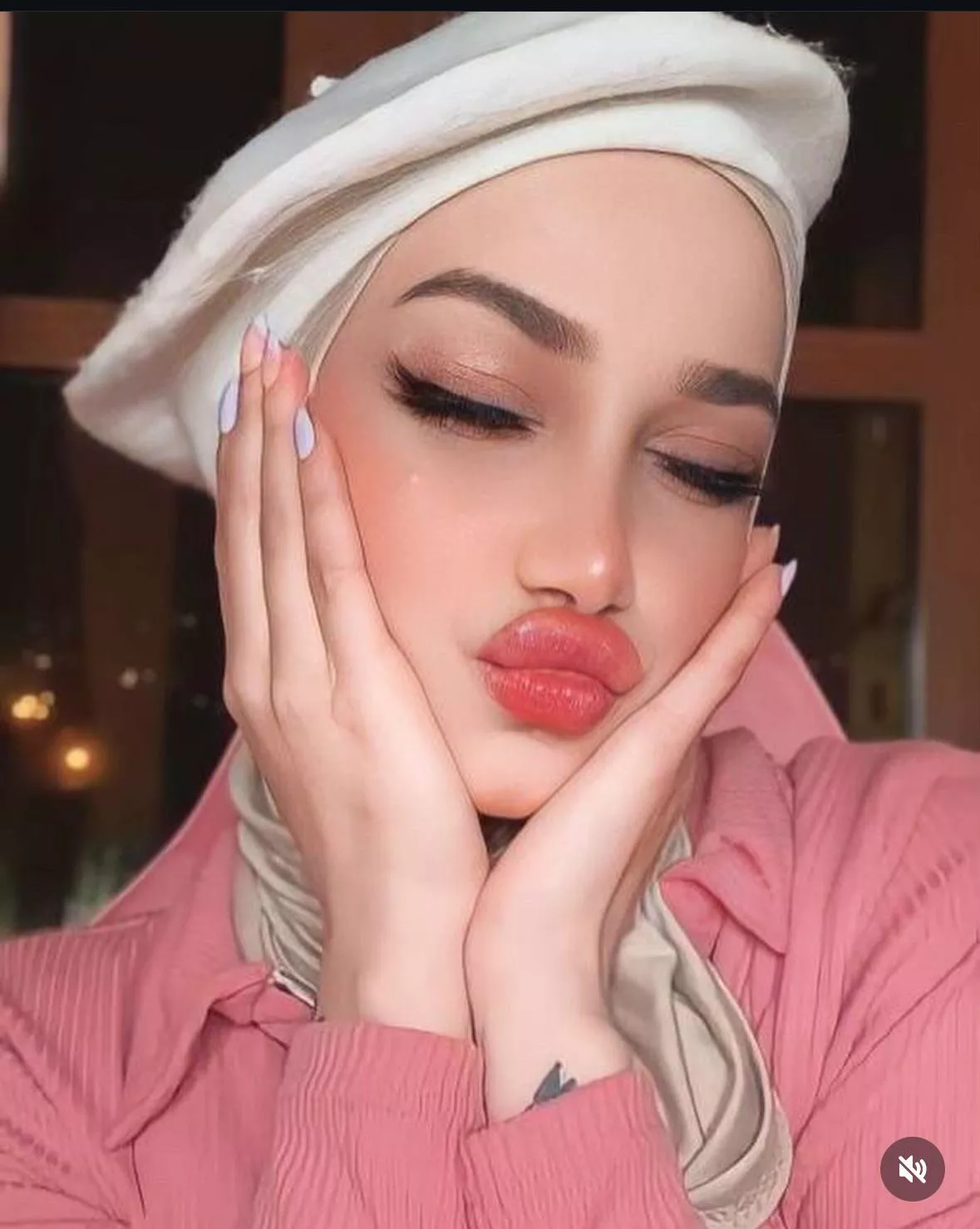 Where you aiming 😍 posted by WestHalf8894