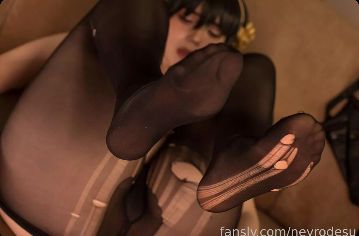 Yor Neyrodesu (spy x family) posted by DependentGrand2214