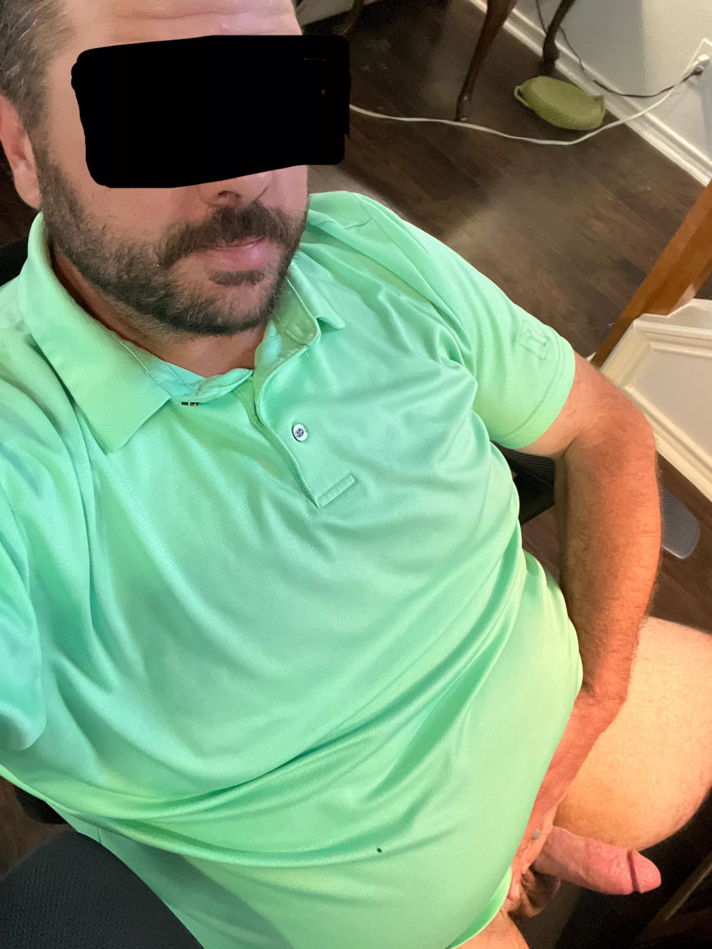 (35) This married dad is working late… he might need company under his desk posted by Green_Eye_Dad