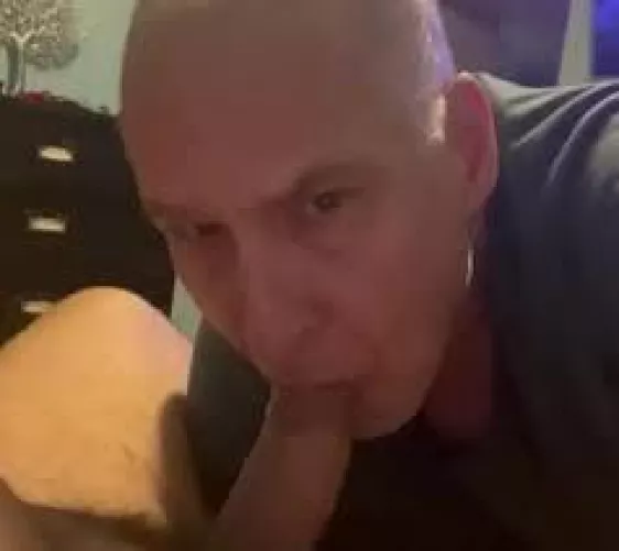 BiBottomCockSucker Loves to SUCK COCK! by BiBottomCockSucker15