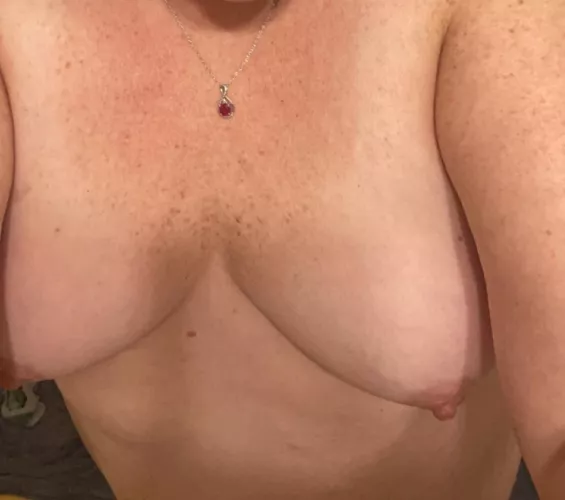 Do you like chubby girls with small boobs? by Dizzy-Beautiful6011