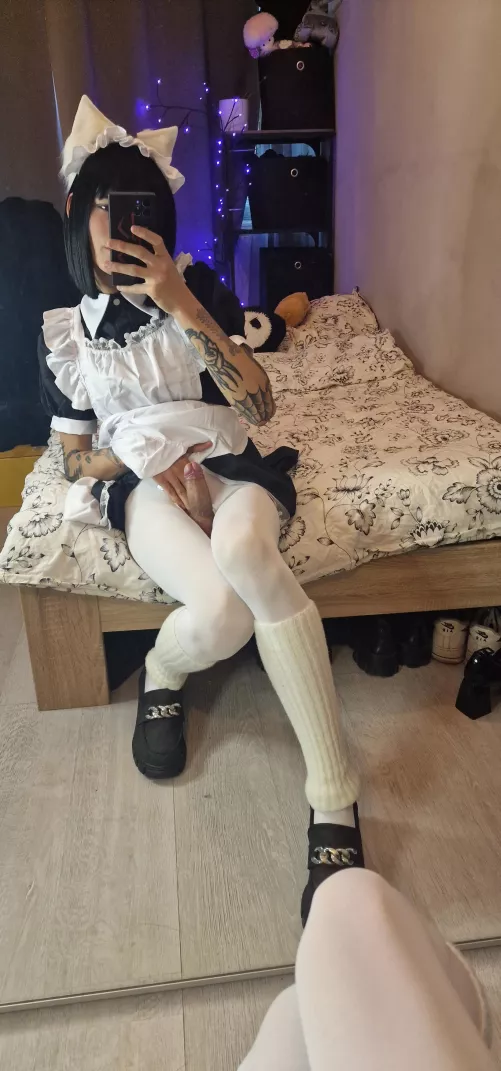 Thai Femboy Maid by Katyusha_cos