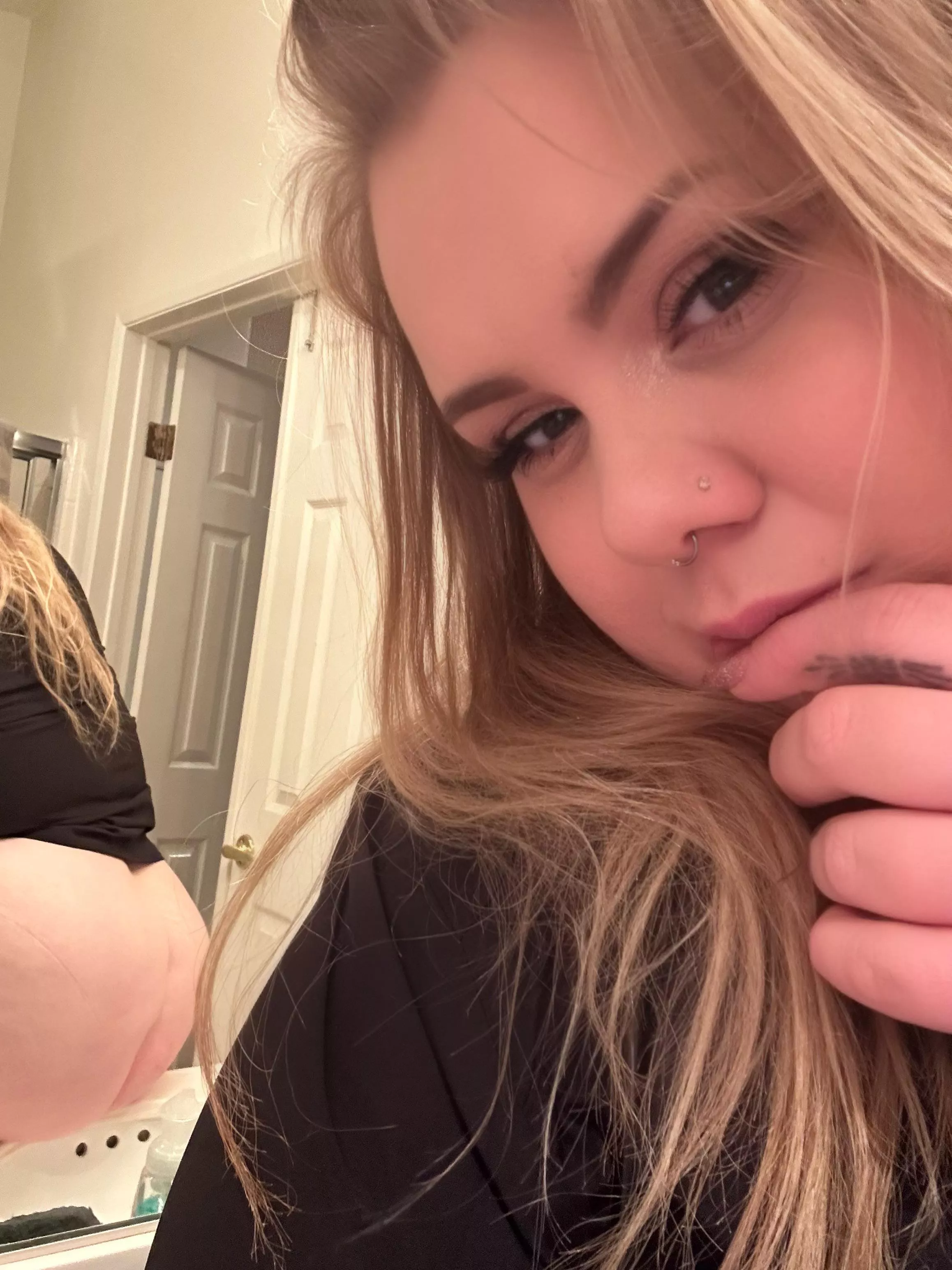 What's your first impression 🤔 posted by Sensitive_Chard357