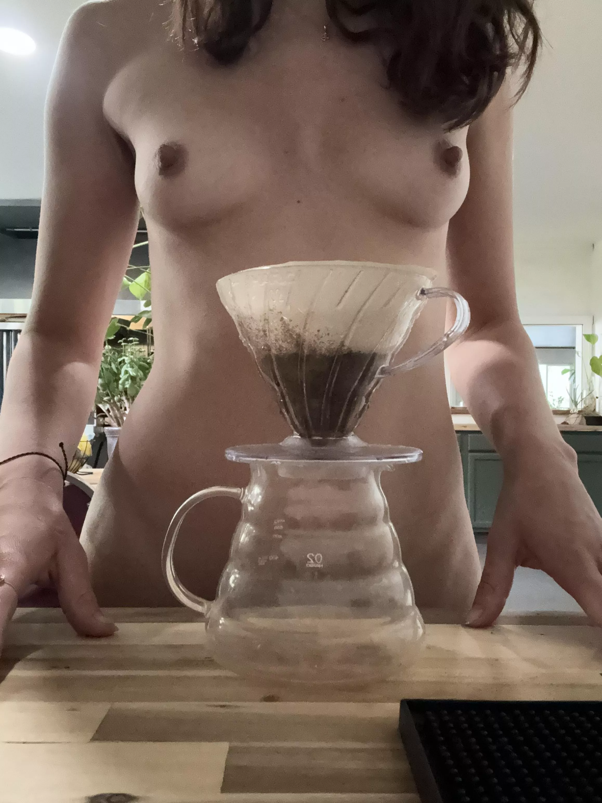 V60 Pour Over, the maker of dreams posted by Singsweet88