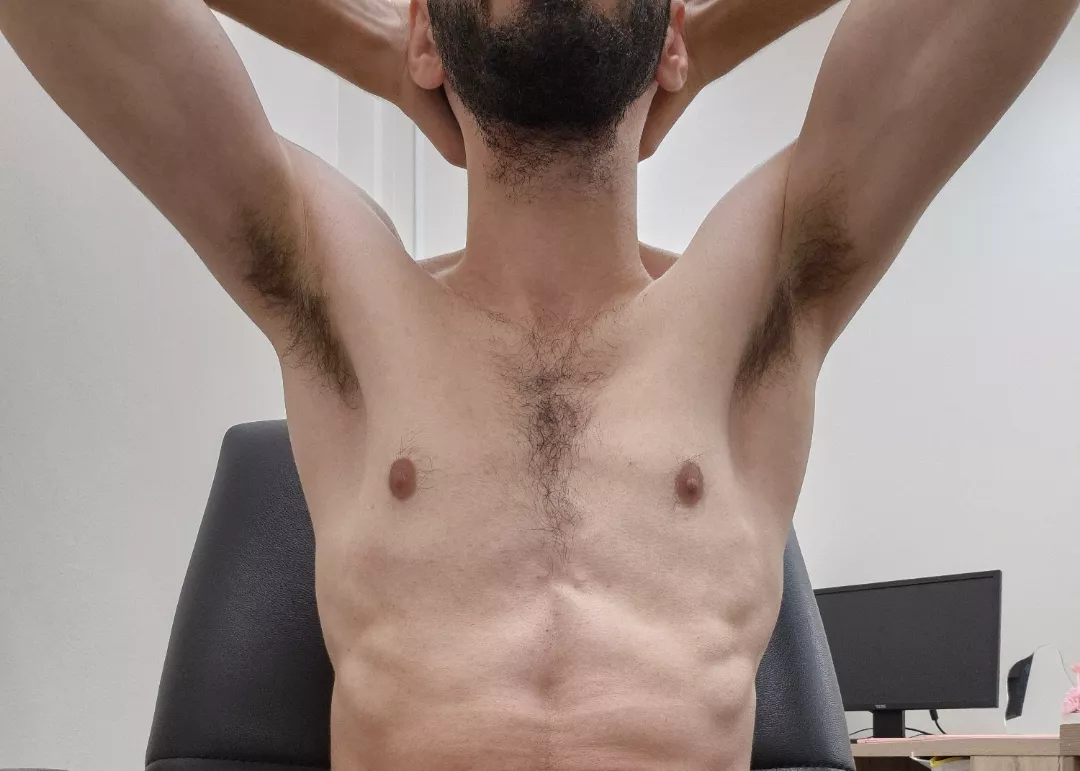 [27] left or right!  posted by IamCrazily