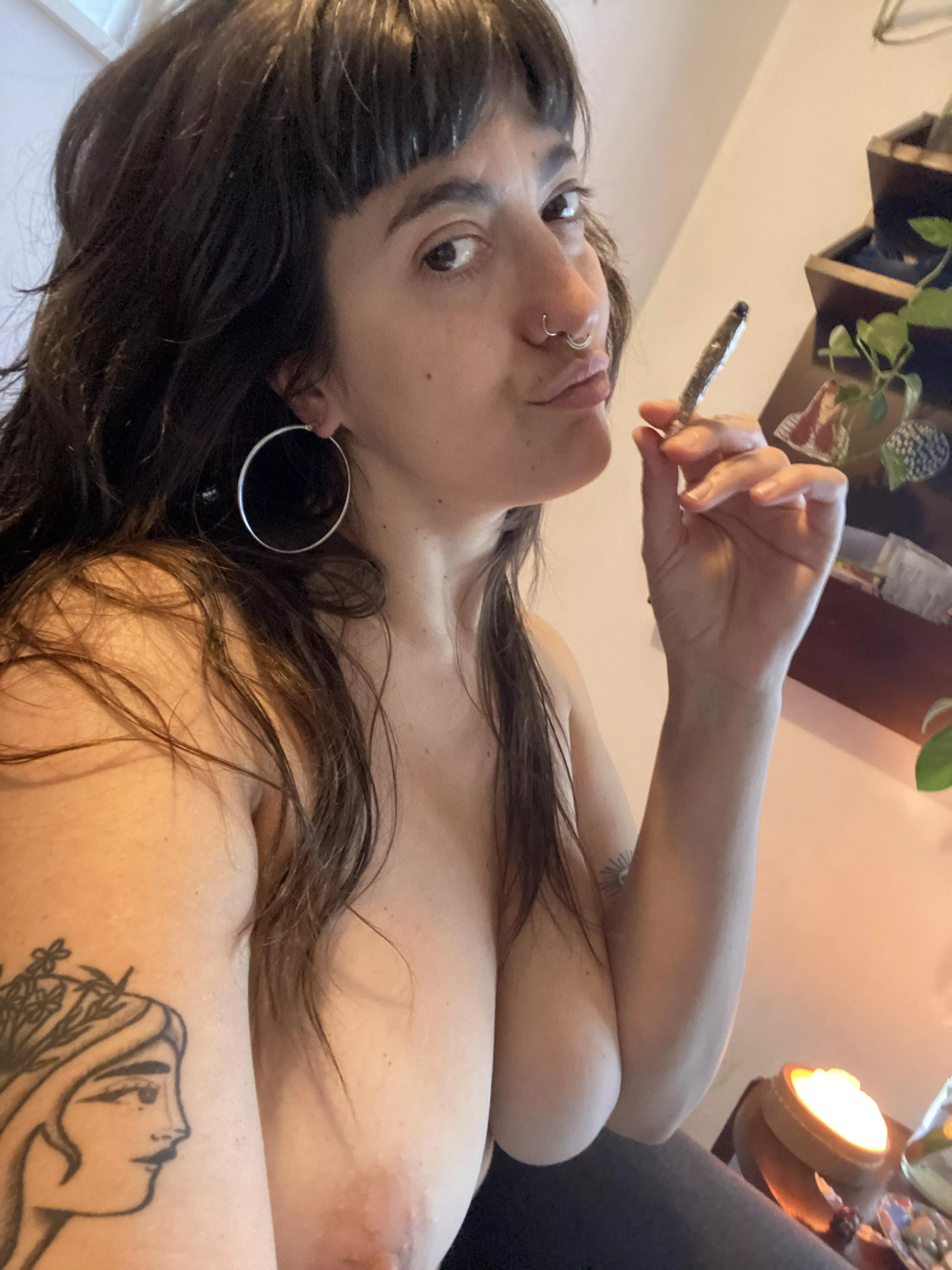 420 always at home [f] posted by LucyLilith