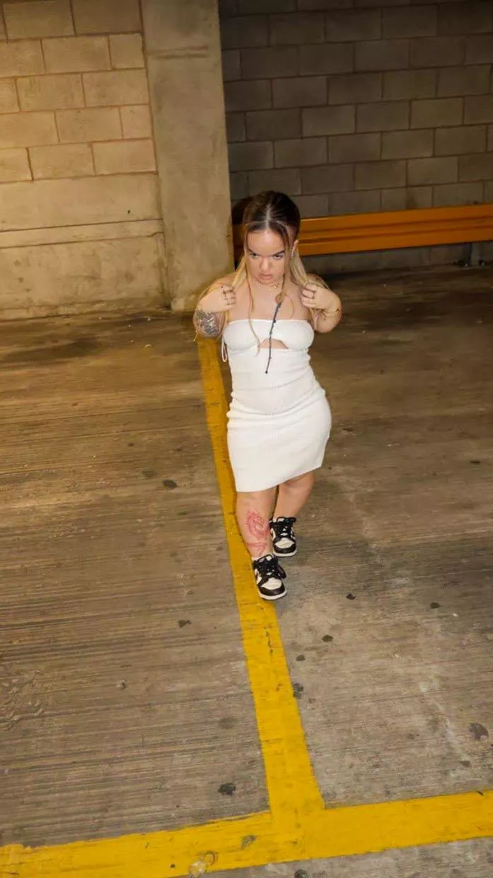 Dwarf but sexy posted by LuminousLeopardk