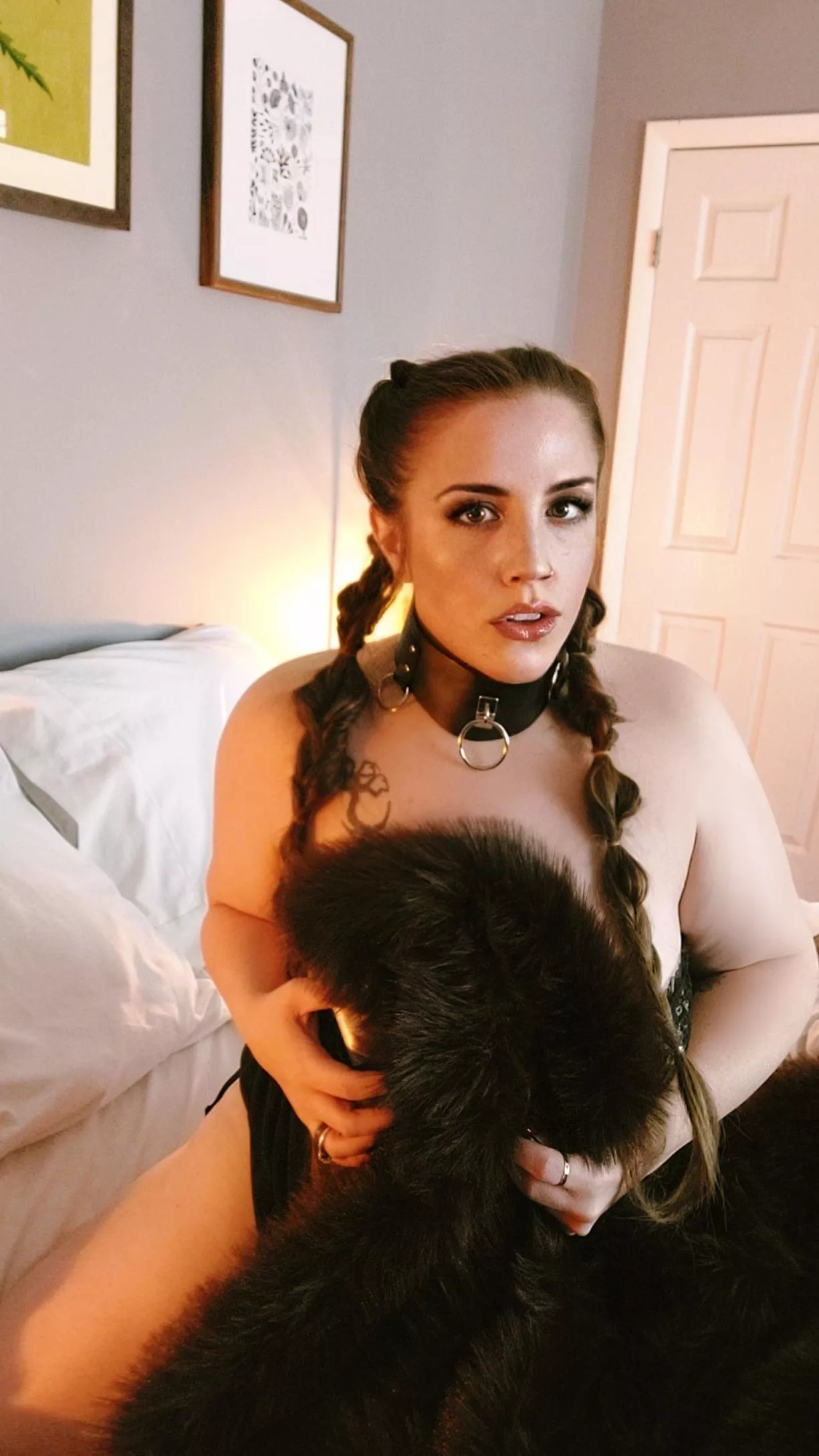 ever wanted to fuck a chubby goth slut (would you dare) posted by urcrazyprincess