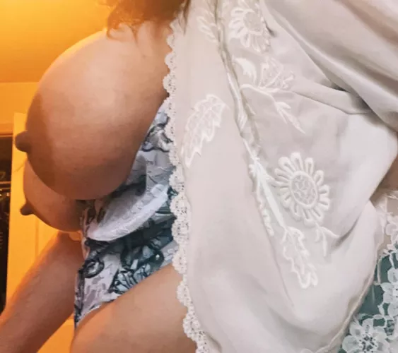 Hi🦋  by Misslovey17