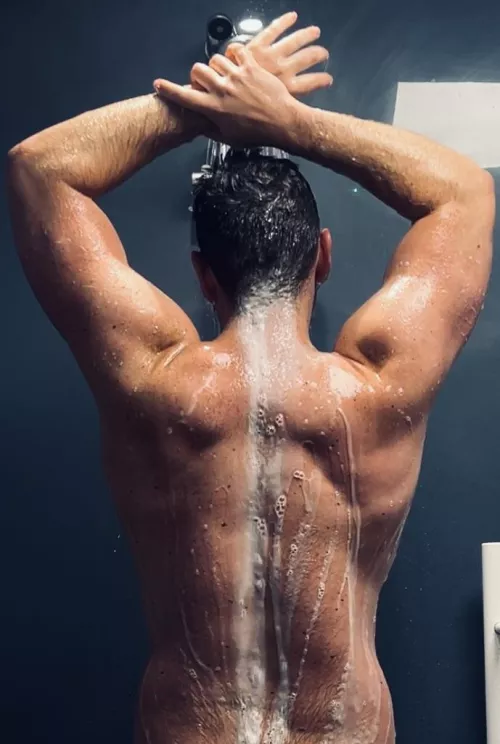 Inviting? by lost_in_your_world