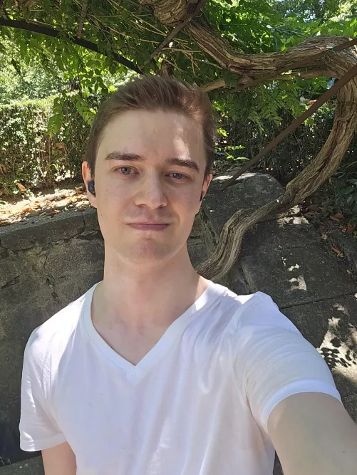 Lwebt for a little hike! by r3alme