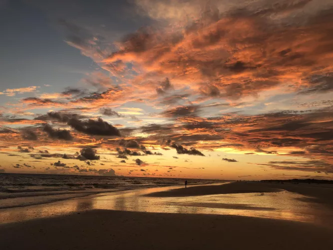 Such a drama in the sky! by balboa2009