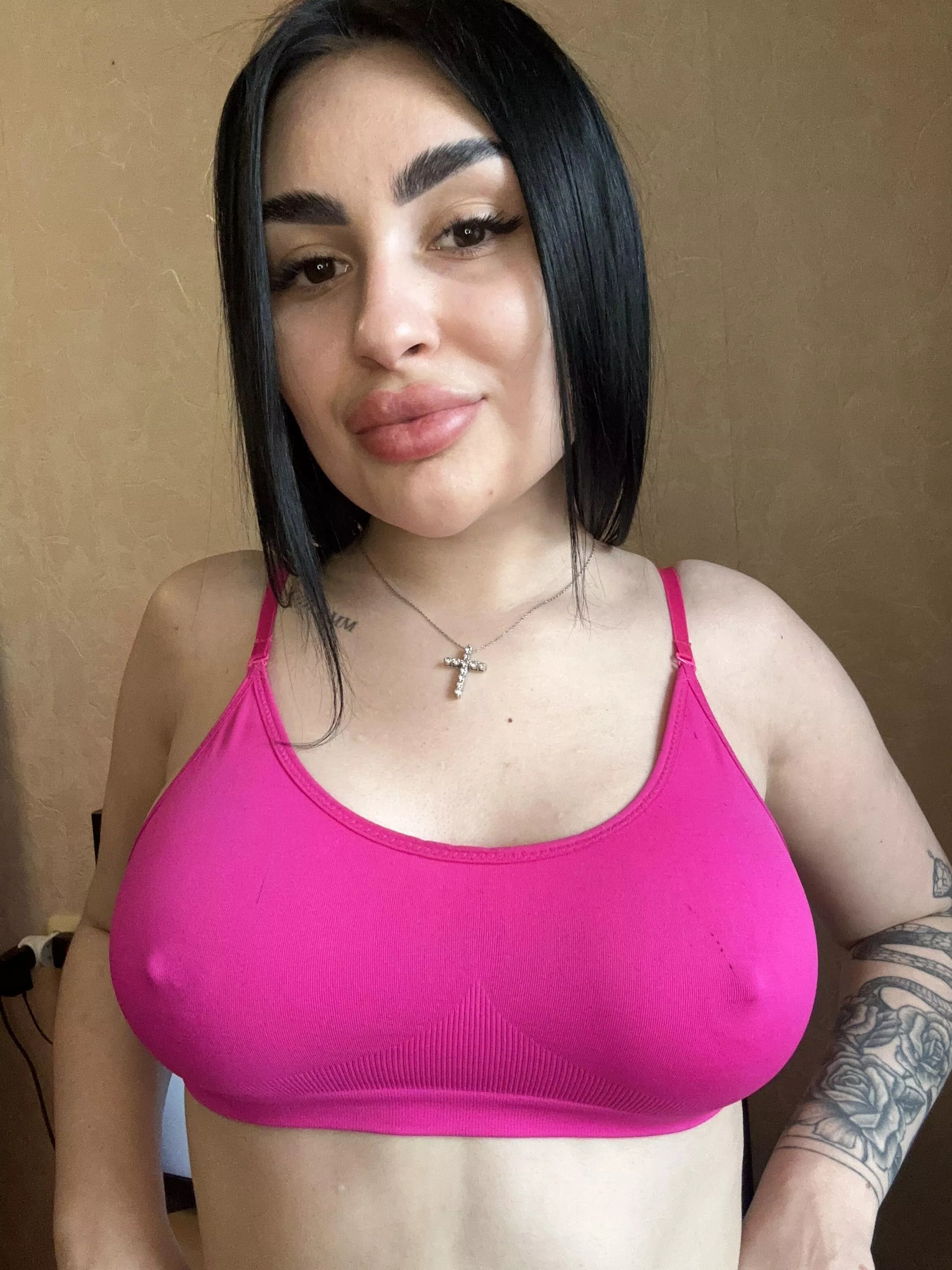 twist the knobs on my radio posted by Fresh_Babyy