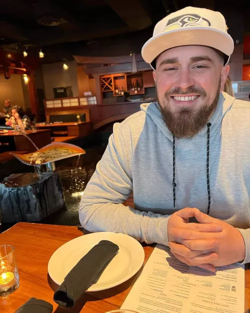 Who's ready for date night?  by Agreeable_Hunter_455