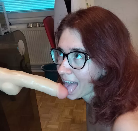 Wife material (@lolysmilevip) [Onlyfans] by Loly_Smile