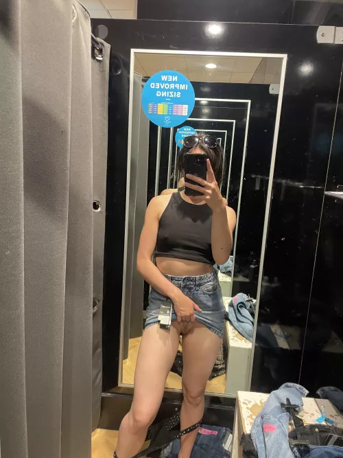 Feeling naughty ;) by Ninaferro