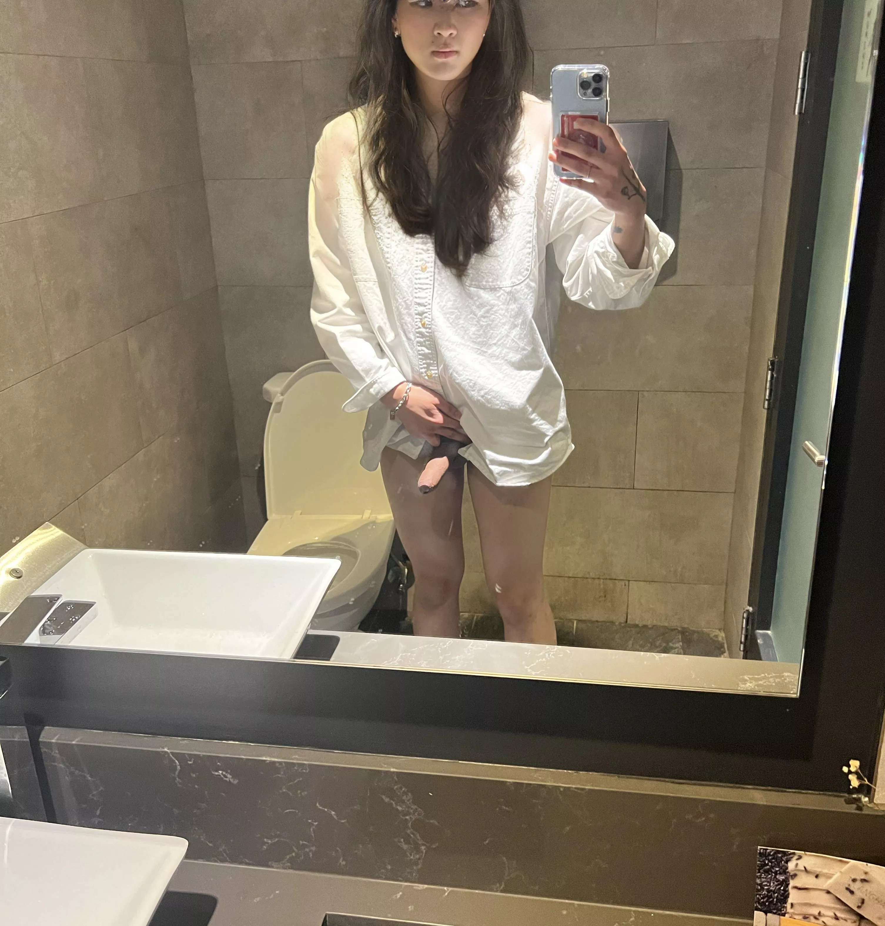 Felt cute, what ya think of this Asian body🤗 posted by Naomichoifemboi