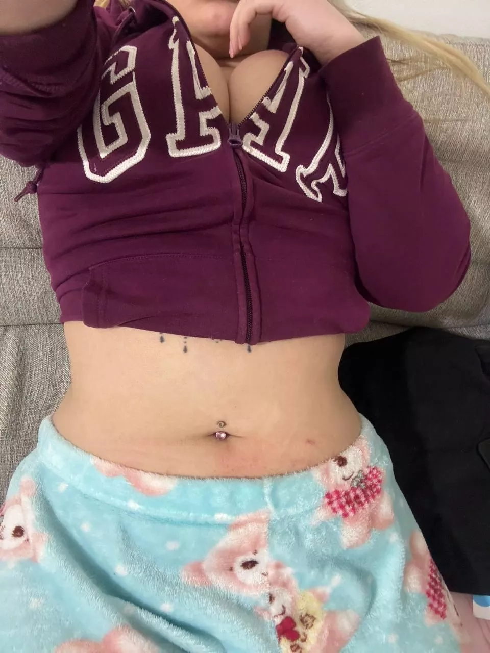 First pass your tongue or put your finger un? posted by MadisonPHot_