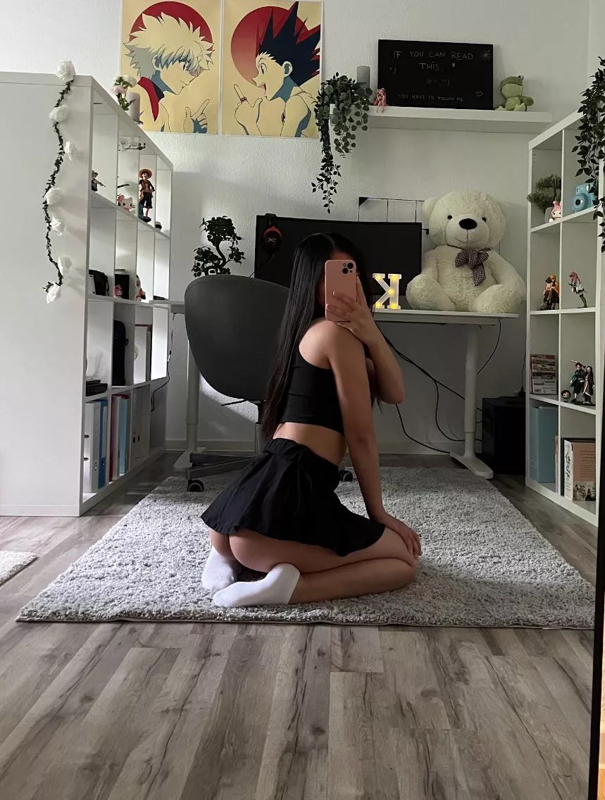 First thing u see coming home ~ posted by Sad_Bat6485