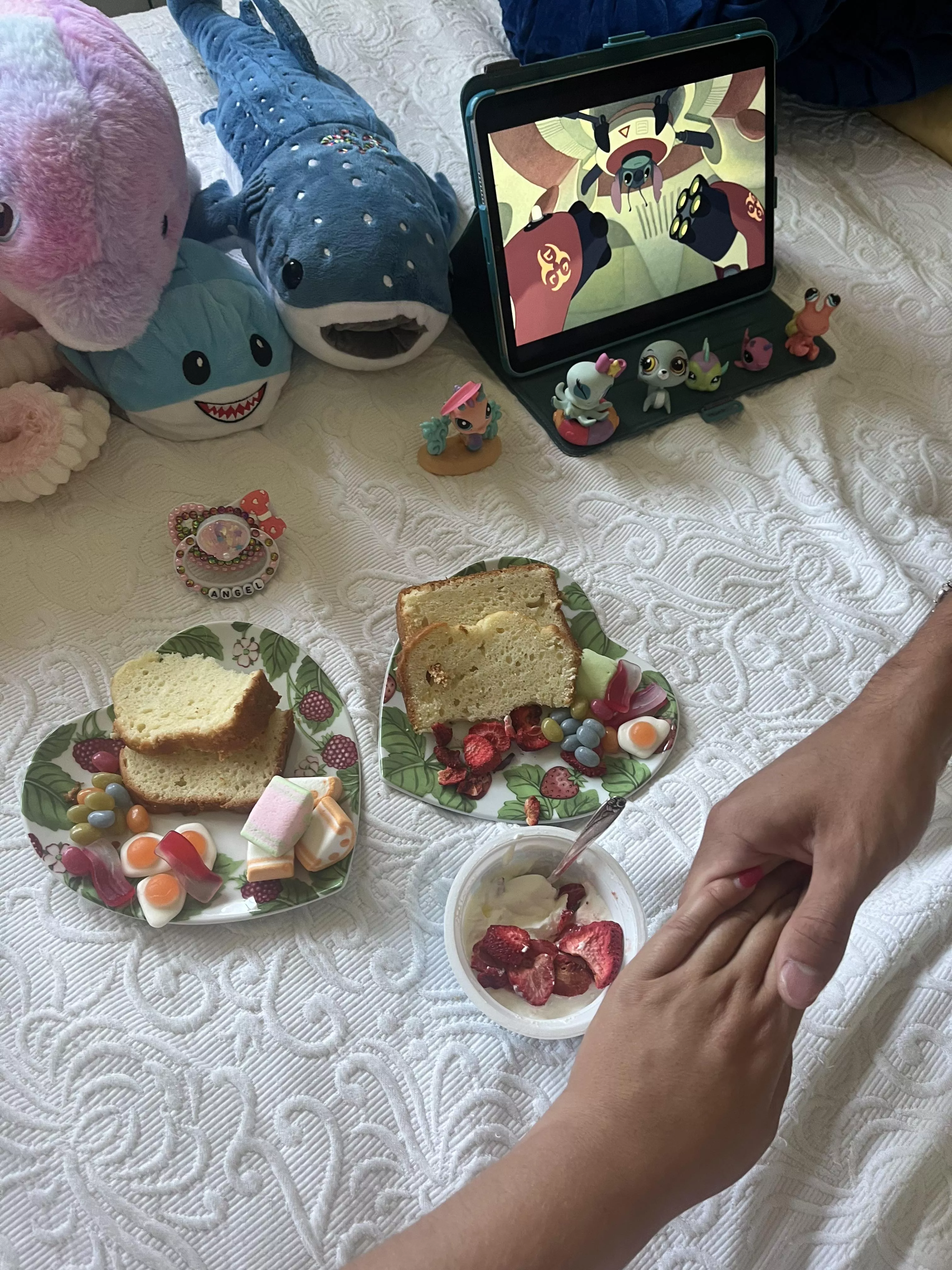 Had such a good day with Dadda 🍬🐳🍭🐬🍪🐙🍩🍬🍭 posted by LittlegirlCassie