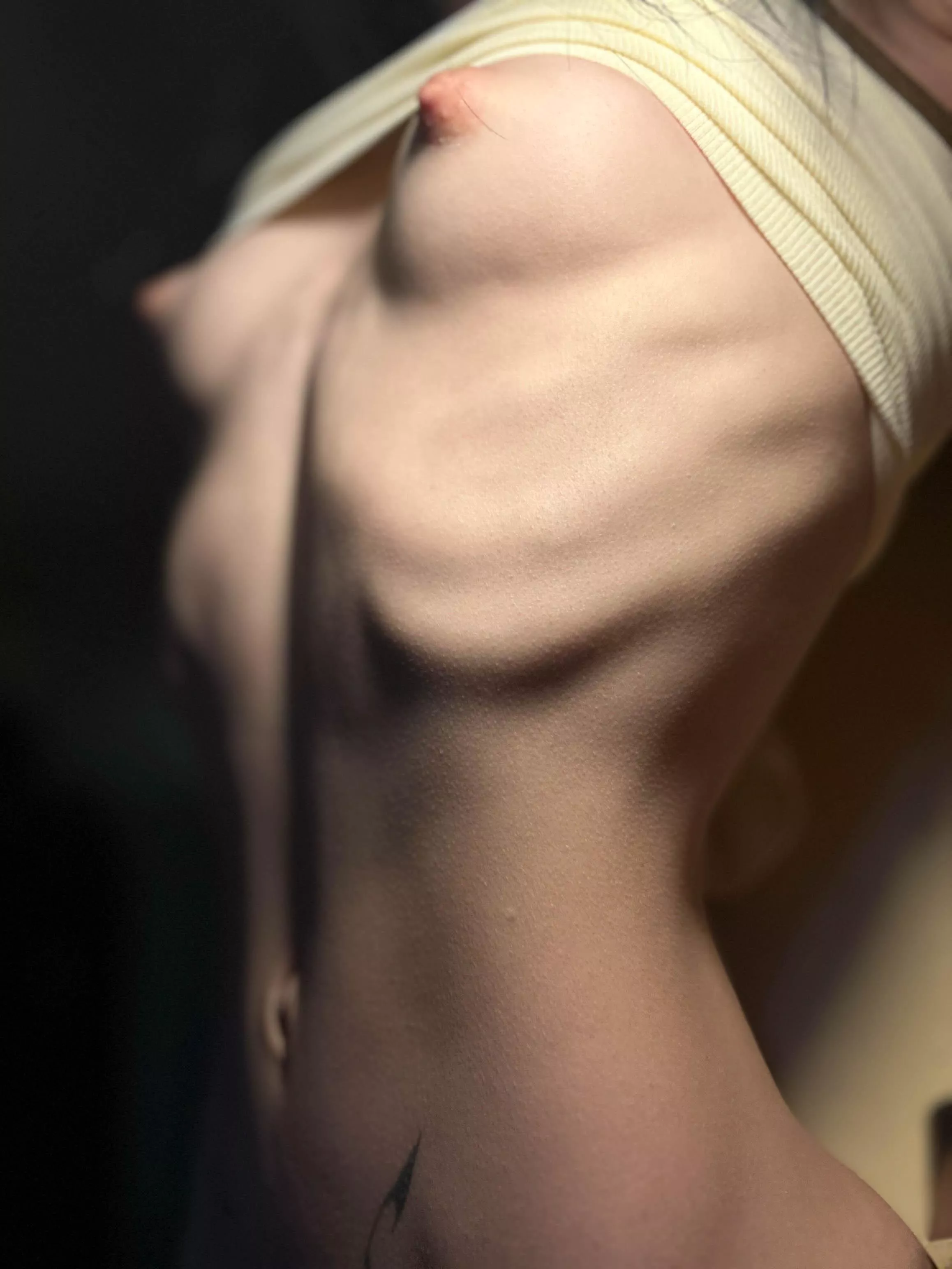 I knnow you are very thirsty, you can try to sip my tits posted by BeanstalkMin