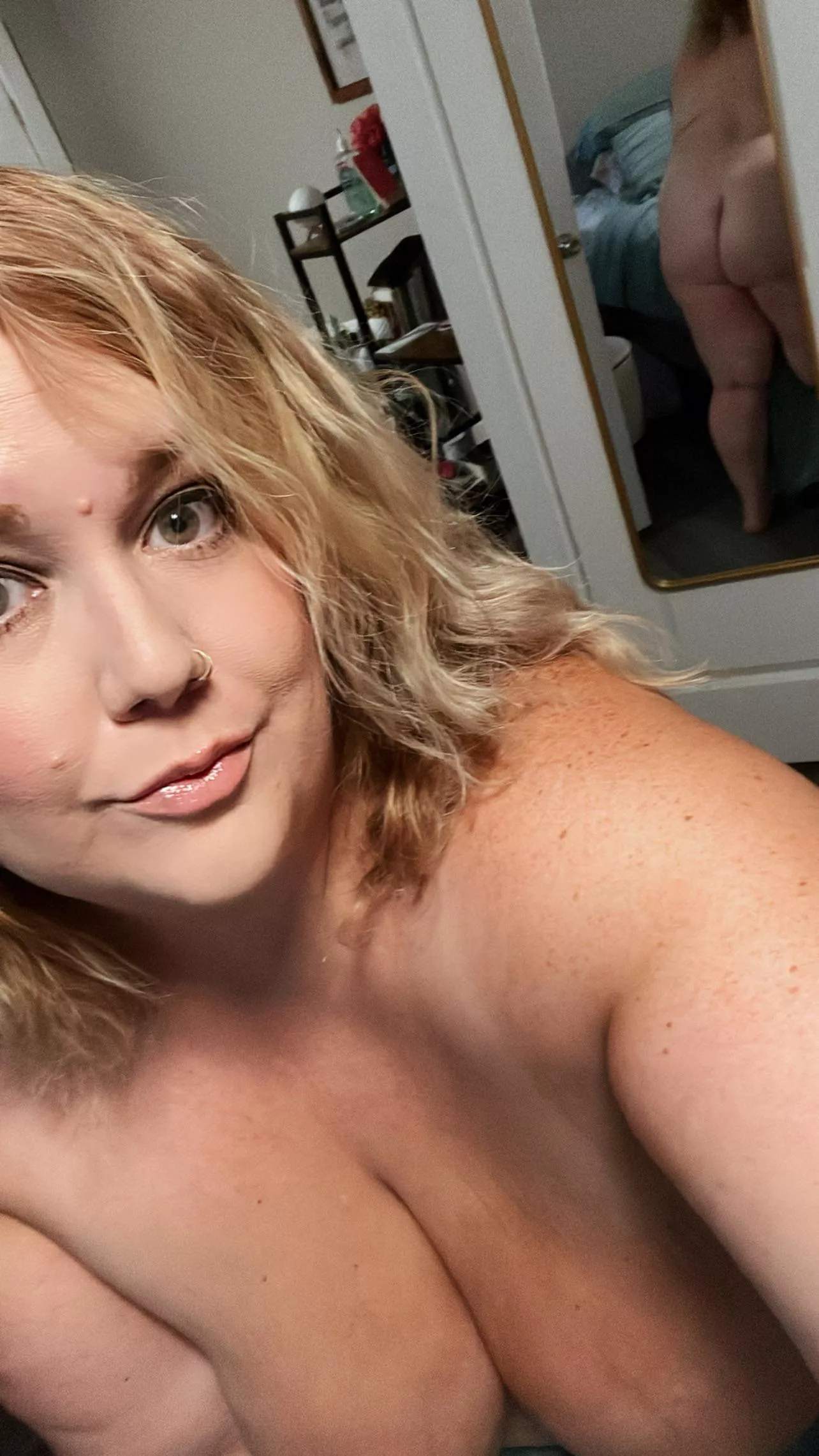 I’m new here. I think I’m doing this right… 😘 posted by MissBayleighLynn