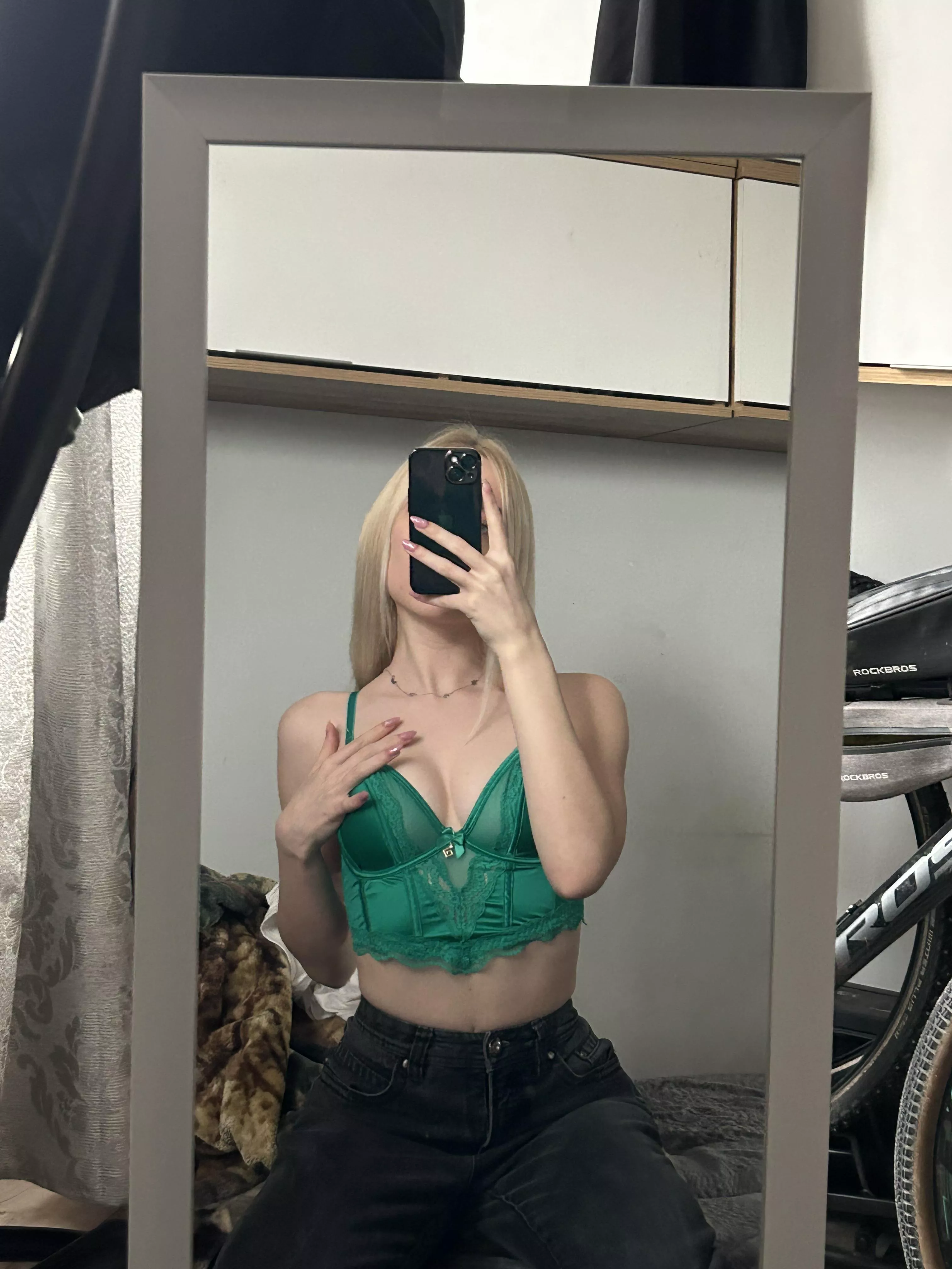 im newly 18 and cant stop thinking about sex posted by ParamedicGrouchy8497