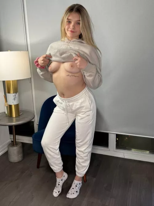 Just let me keep my galaxy socks on by slimmaddiepattiexo